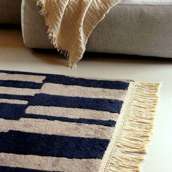 ترفندهای مرتب کردن ریشه قالی و فرش - قالیشویی پاکسان