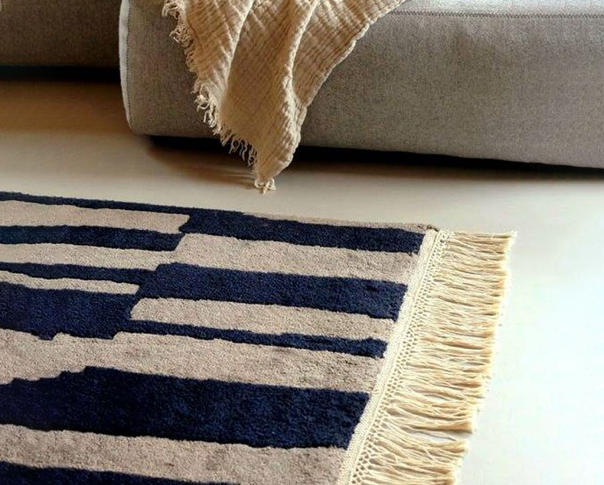 ترفندهای مرتب کردن ریشه قالی و فرش - قالیشویی پاکسان