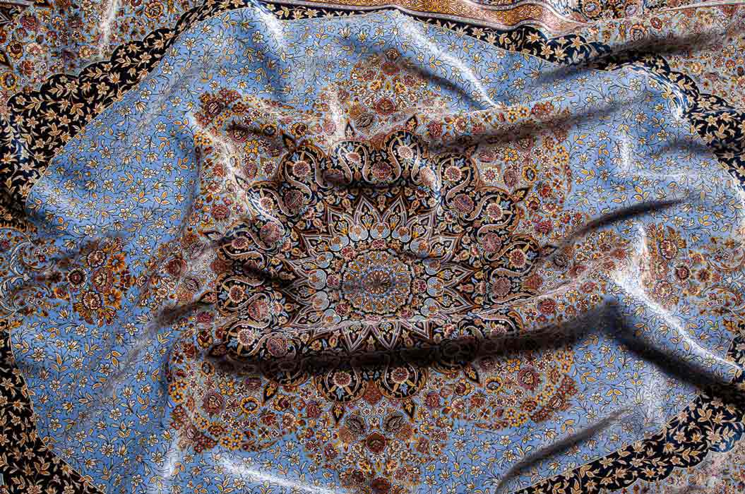 راهنمای کامل درباره روش های براق کردن فرش - قالیشویی پاکسان