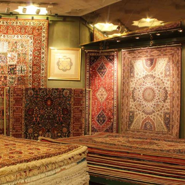 فرش دستباف بخرم یا ماشینی؟ - قالیشویی پاکسان